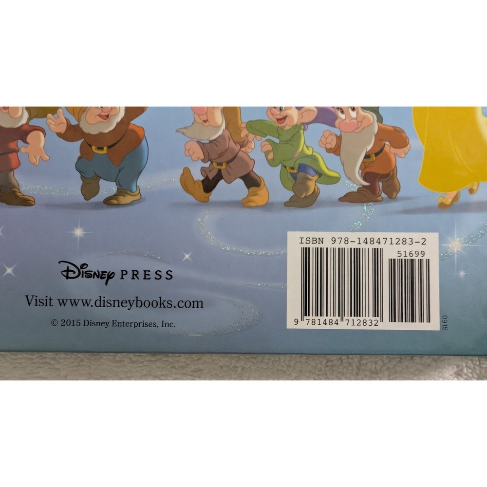 Disney's Storybook Collection: 3 Book Collection: Storybook, Bedtime, Christmas - Picture 7 of 8